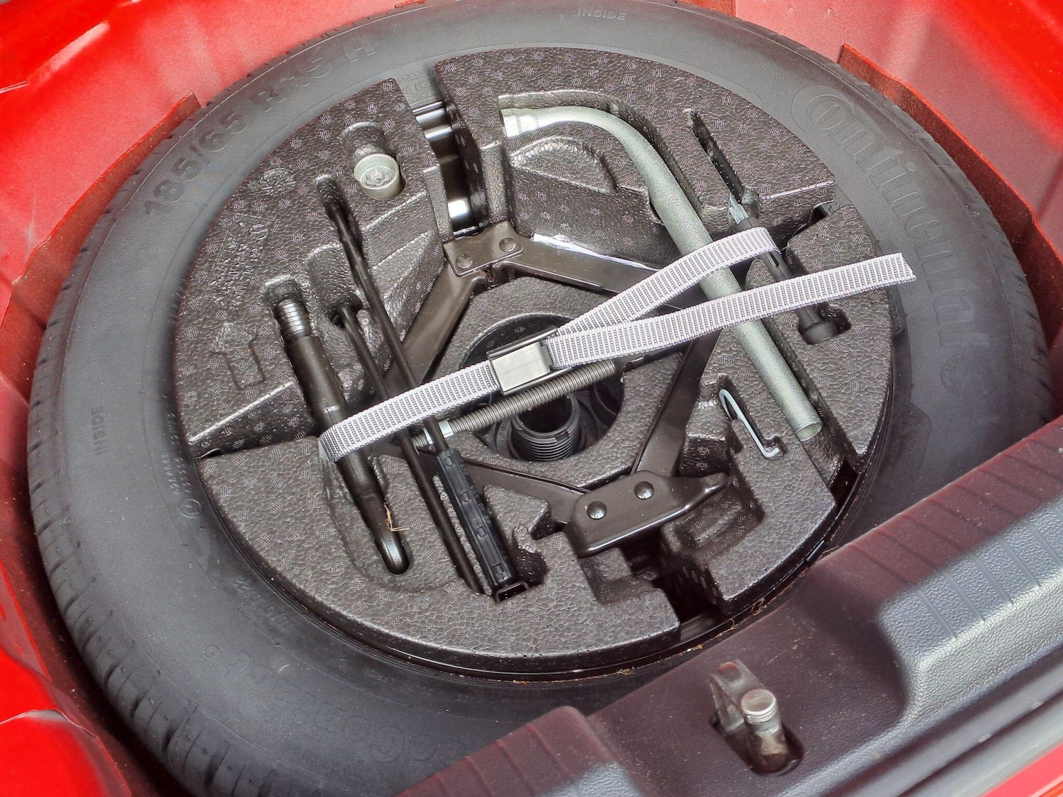 Used Volkswagen Polo 2020 for sale - 76175154: Photo 9