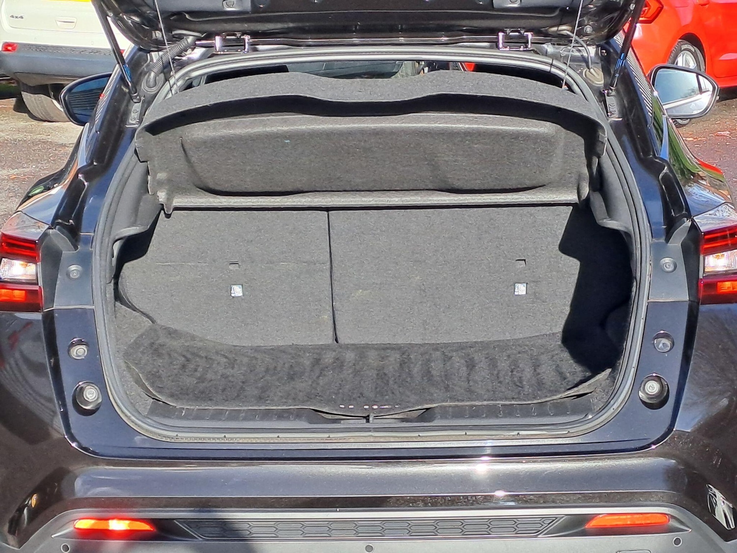 Used Nissan Juke 2022 for sale - 77015643: Photo 8