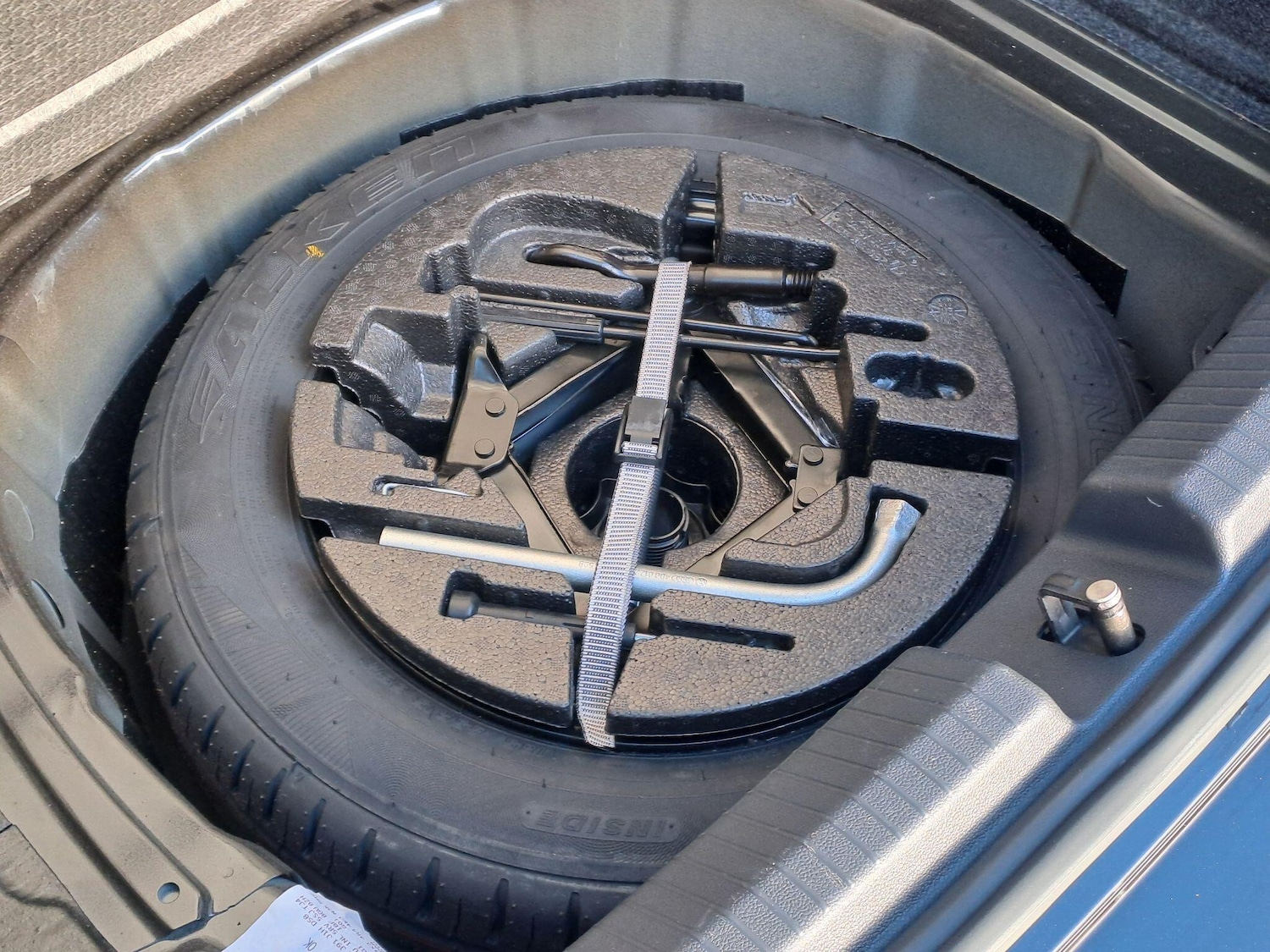 Used Volkswagen Polo 2020 for sale - 76832217: Photo 9