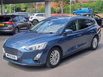 Used Ford Focus 2019 for sale - 75351800: Photo