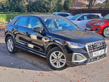 Audi - Q2