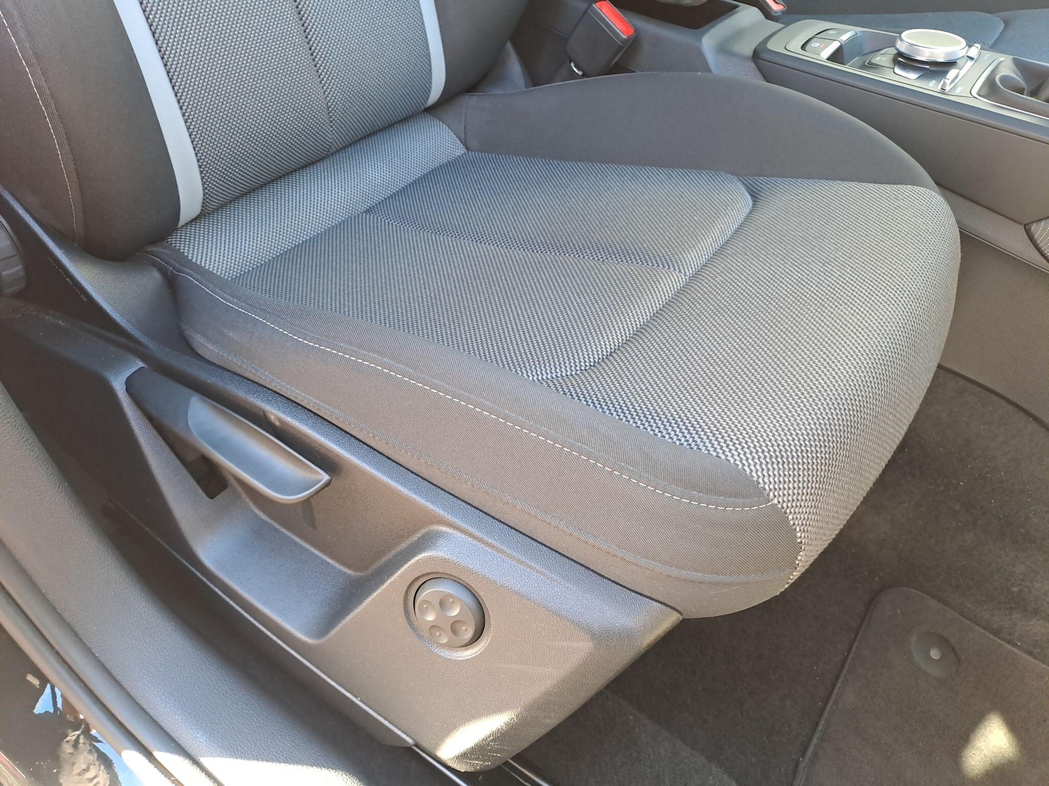 Used Audi Q2 2022 for sale - 76839791: Photo 22