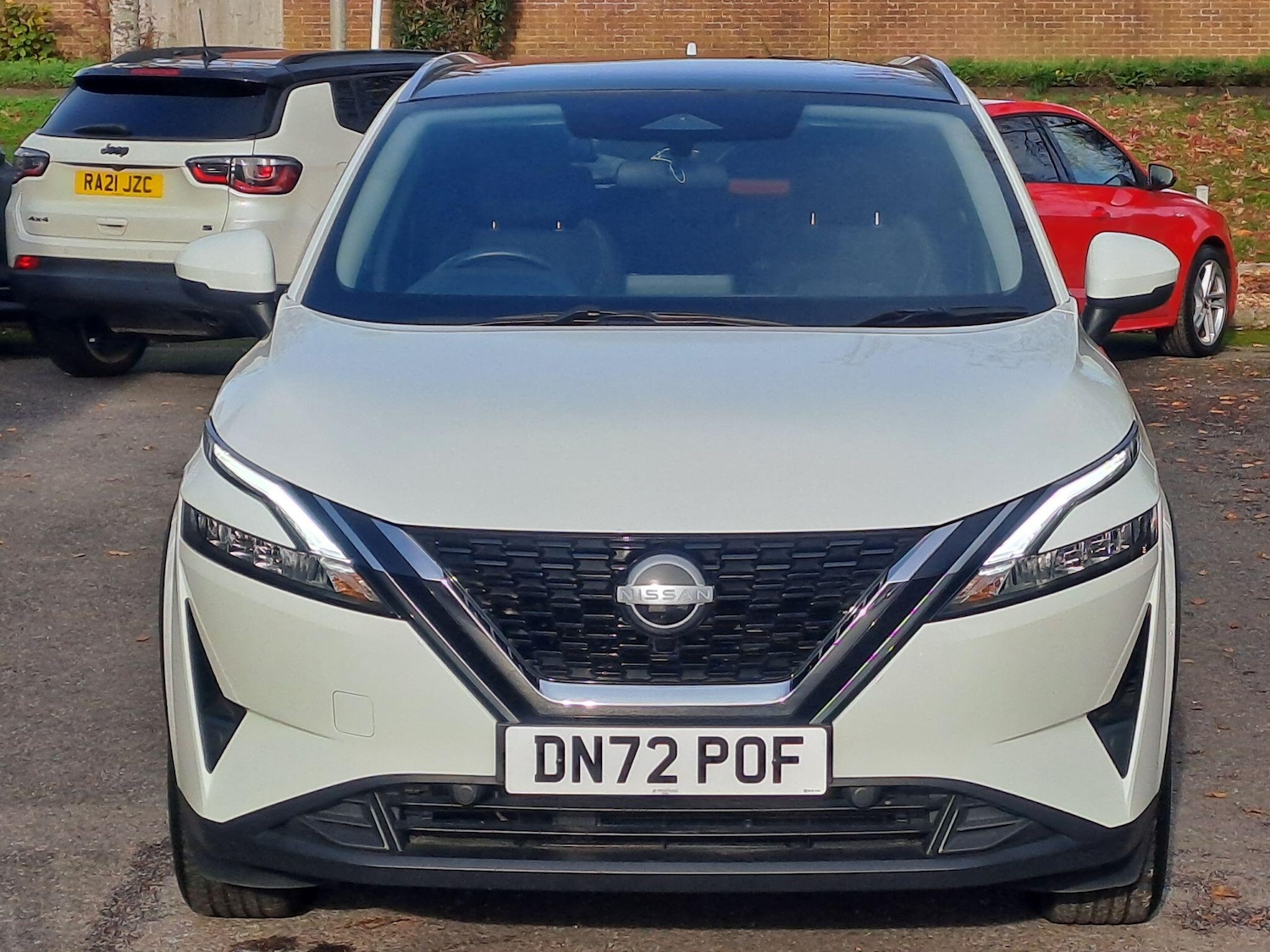 Used Nissan Qashqai for sale - 76727809: Photo 2