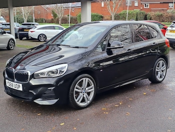 Used BMW 2 Series 2018 for sale - 77066335: Photo