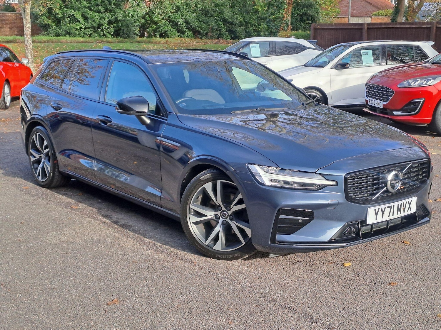 Used Volvo V60 2021 for sale - 76584562: Photo 1