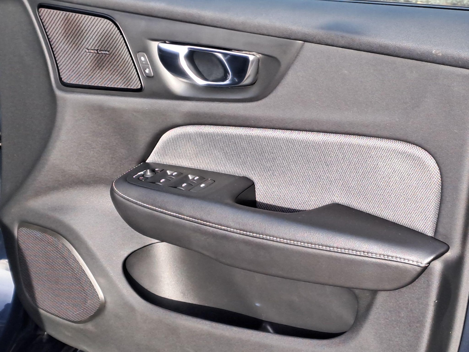 Used Volvo V60 2021 for sale - 76584562: Photo 19