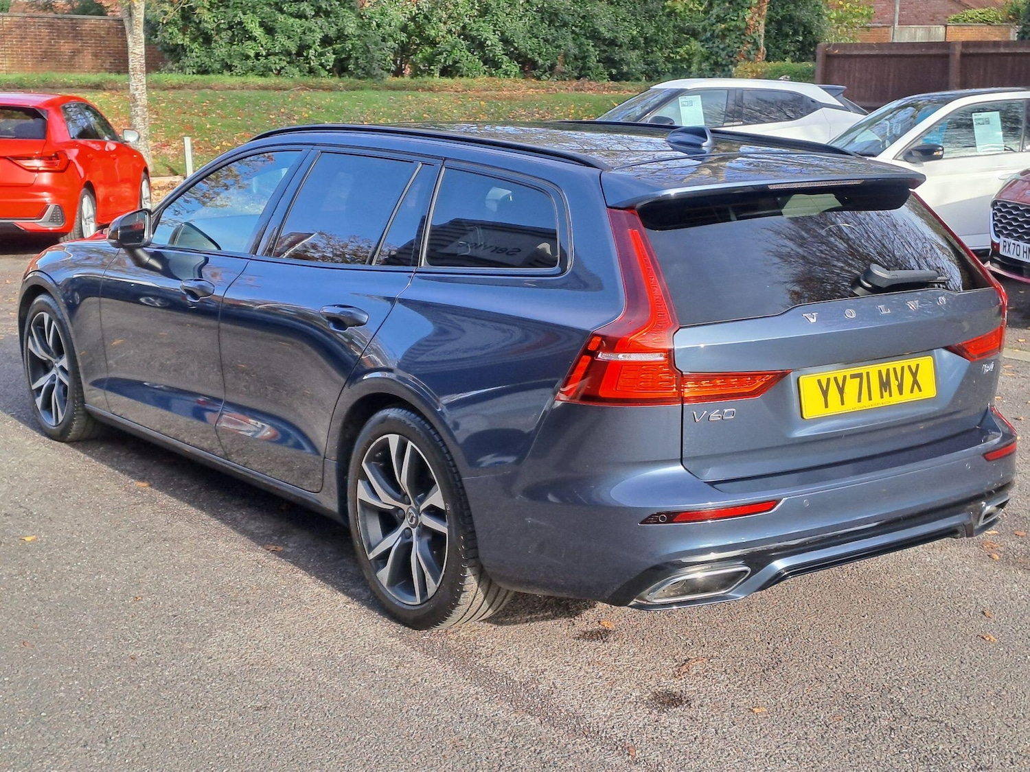 Used Volvo V60 2021 for sale - 76584562: Photo 5