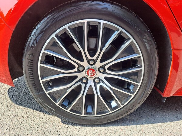 Used Jaguar XE 2019 for sale - 75588496: Photo 12