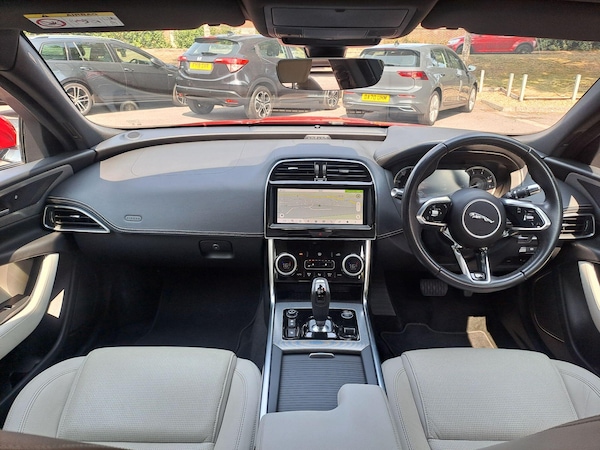 Used Jaguar XE 2019 for sale - 75588496: Photo 21