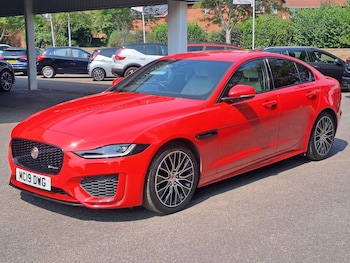Used Jaguar XE 2019 for sale - 75588496: Photo