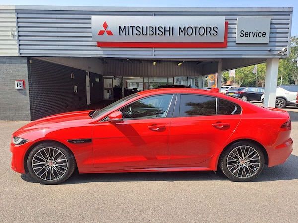 Used Jaguar XE 2019 for sale - 75588496: Photo 4