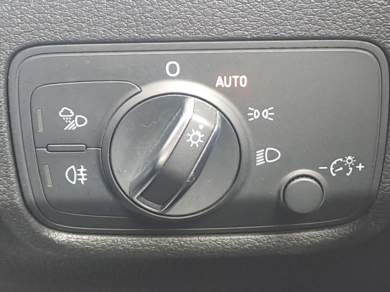 Used Audi Q2 2019 for sale - 76936136: Photo 23