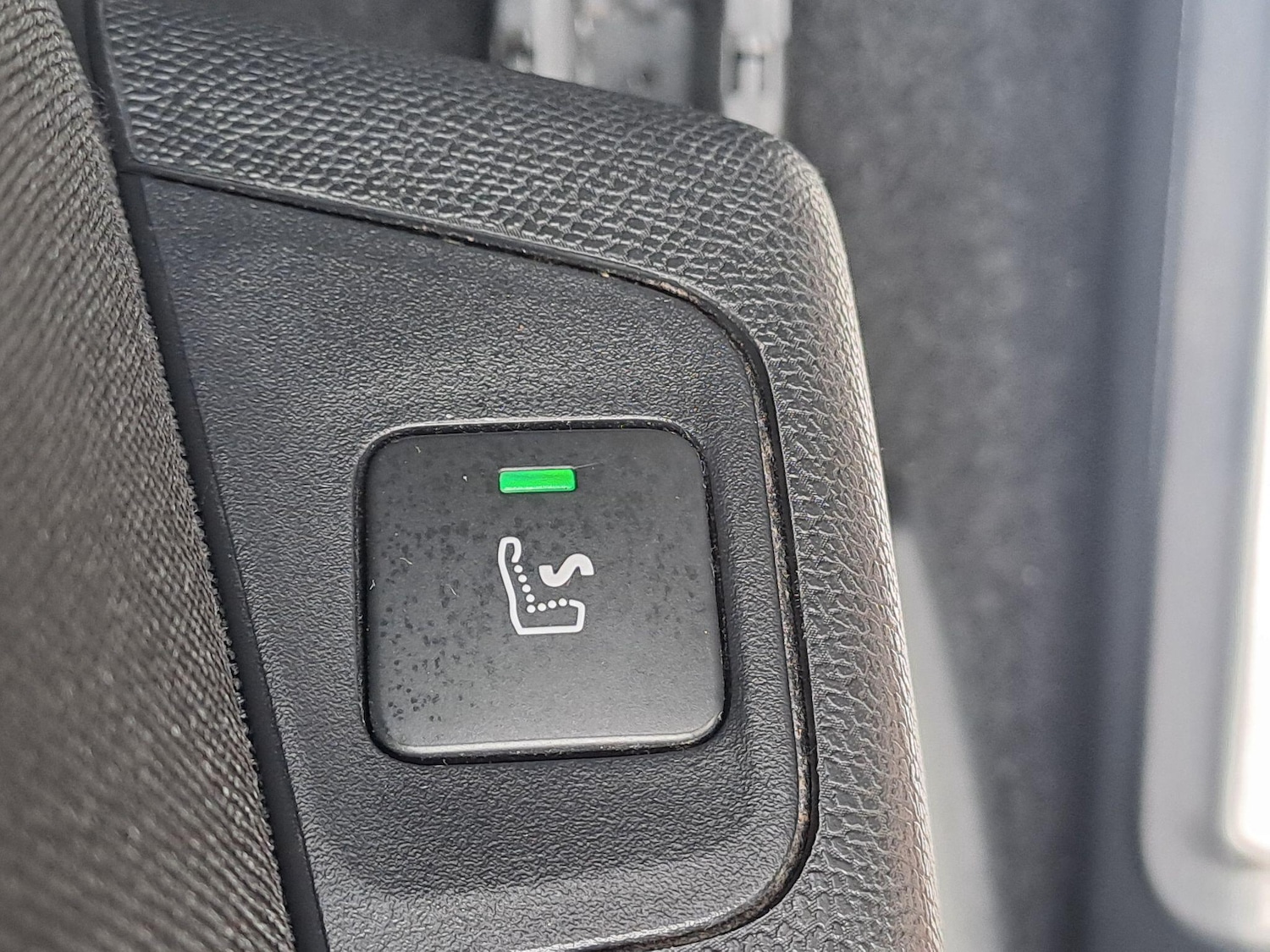 Used Peugeot 3008 2018 for sale - 76473237: Photo 23