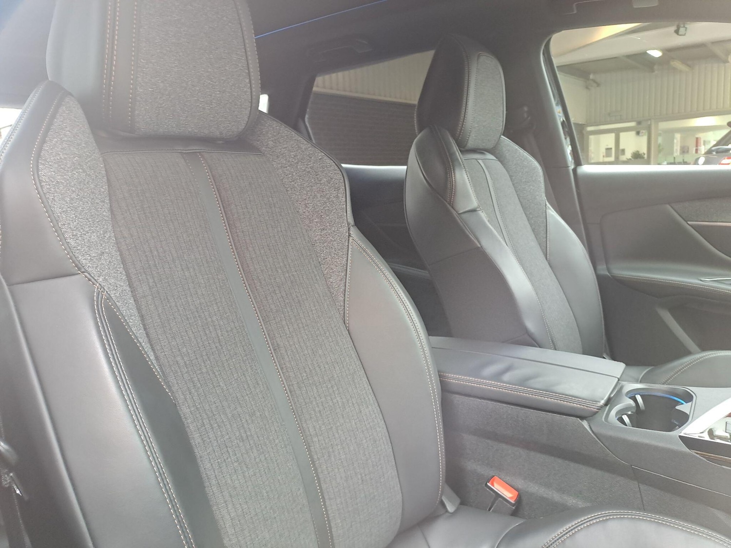 Used Peugeot 3008 2018 for sale - 76473237: Photo 24