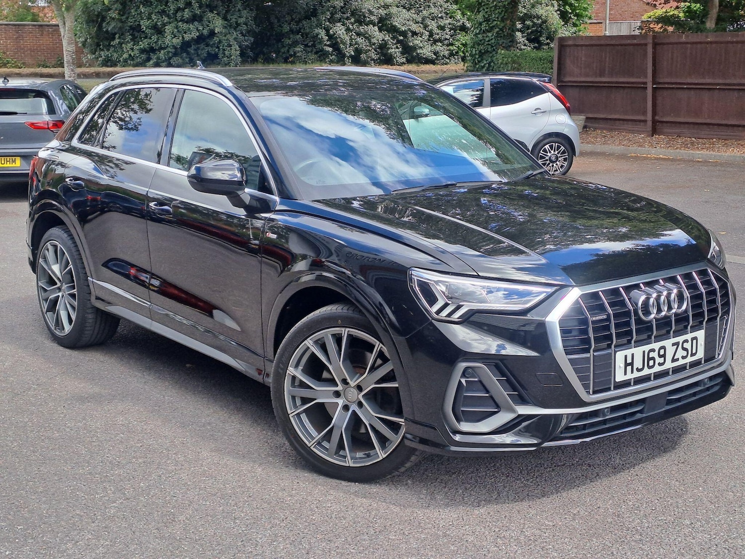 Used Audi Q3 2019 for sale - 76666521: Photo 1