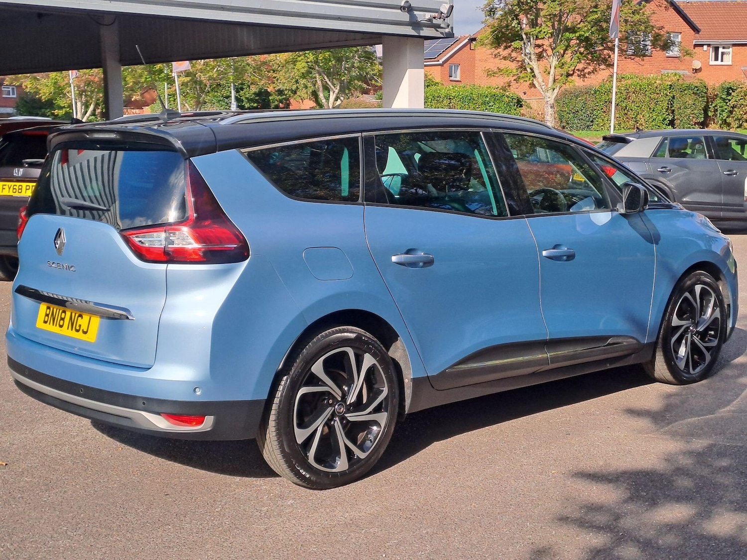 Used Renault Grand Scenic 2018 for sale - 76377595: Photo 12