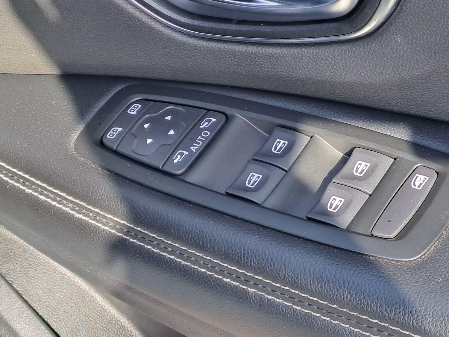 Used Renault Grand Scenic 2018 for sale - 76377595: Photo 21