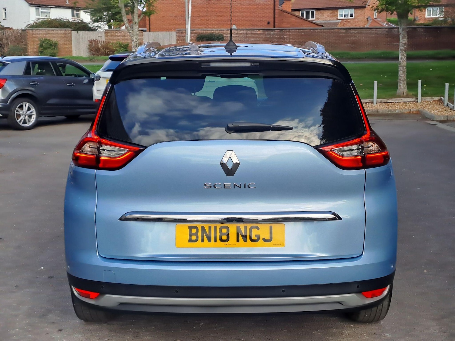 Used Renault Grand Scenic 2018 for sale - 76377595: Photo 7
