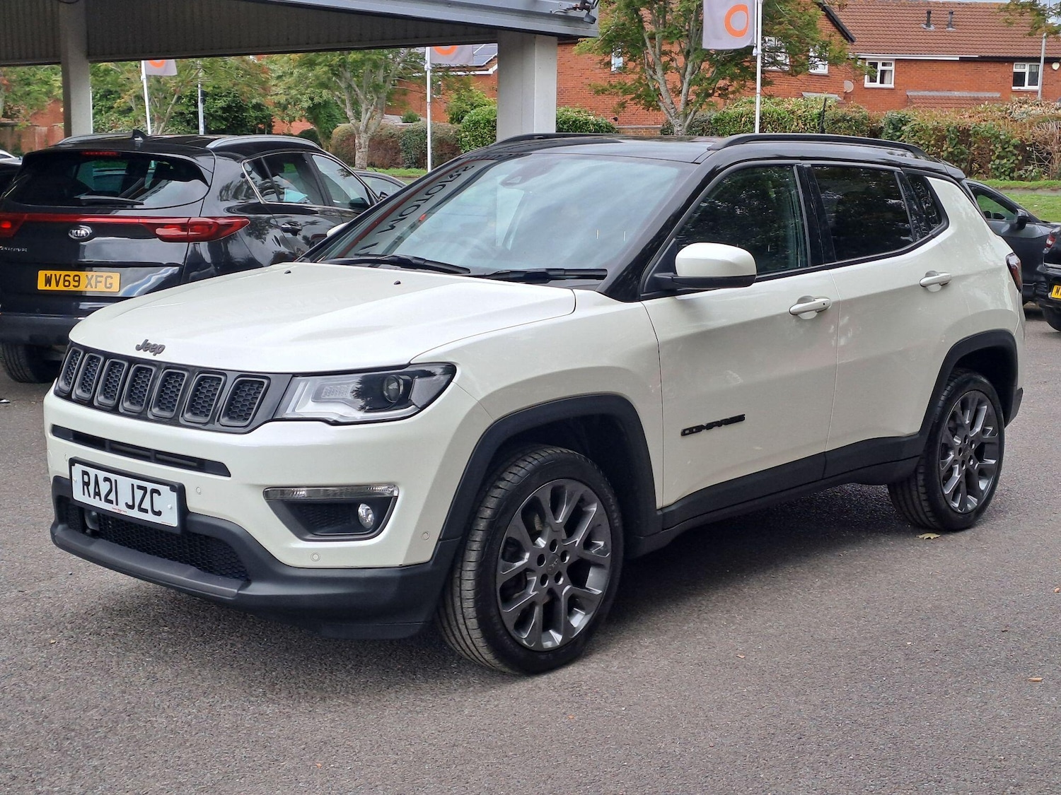 Used Jeep Compass 2021 for sale - 76175421: Photo 3