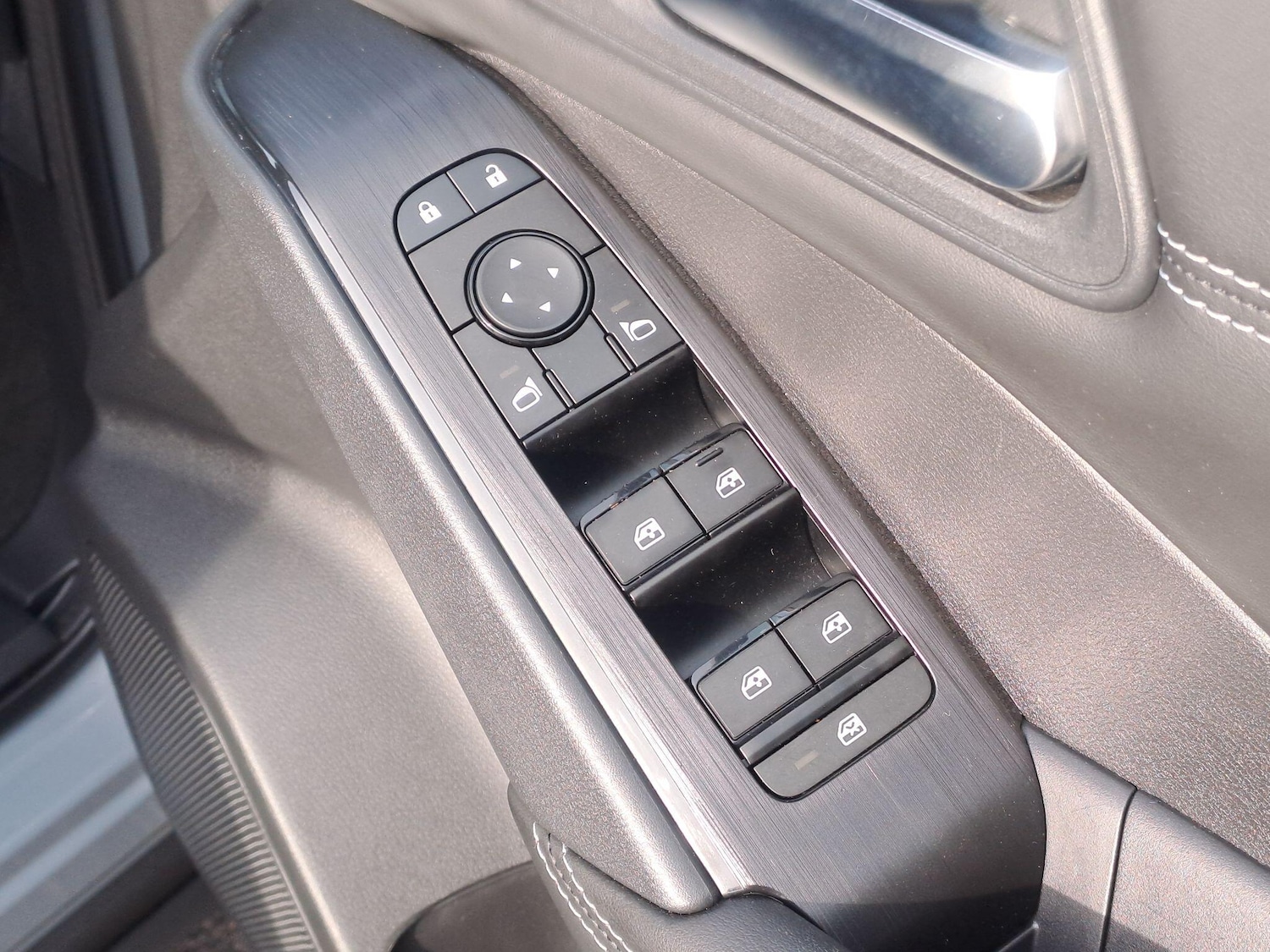 Used Nissan Qashqai for sale - 76727818: Photo 18