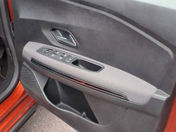 Used Dacia Jogger 2022 for sale - 75363835: Photo 17