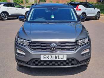 Used Volkswagen T-Roc 2021 for sale - 74738470: Photo