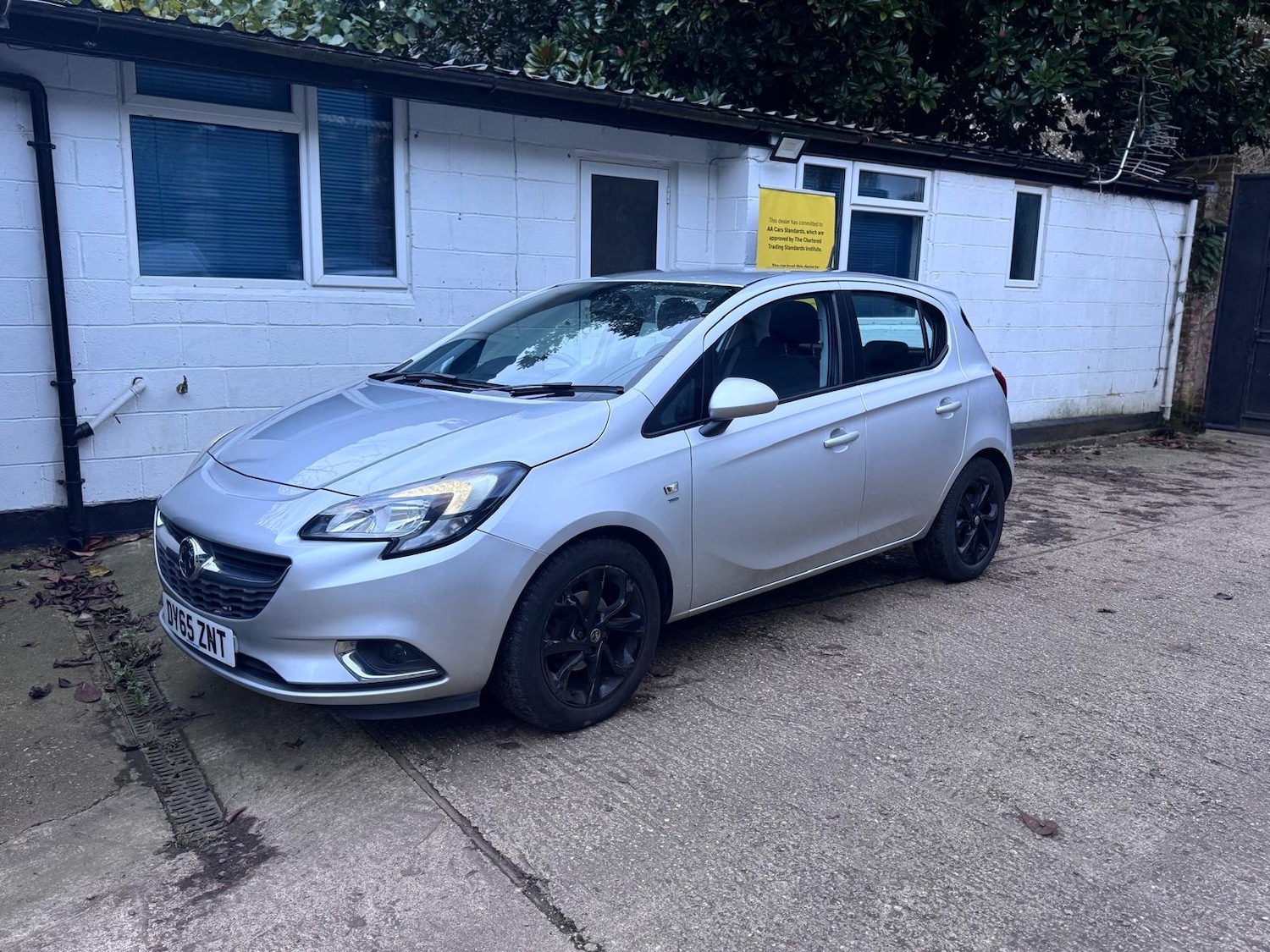 Used Vauxhall Corsa 2015 for sale - 76596113: Photo 5