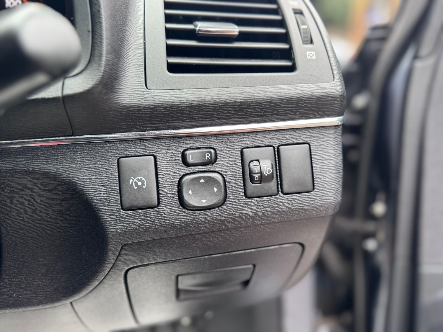 Used Toyota Avensis 2011 for sale - 76591676: Photo 14