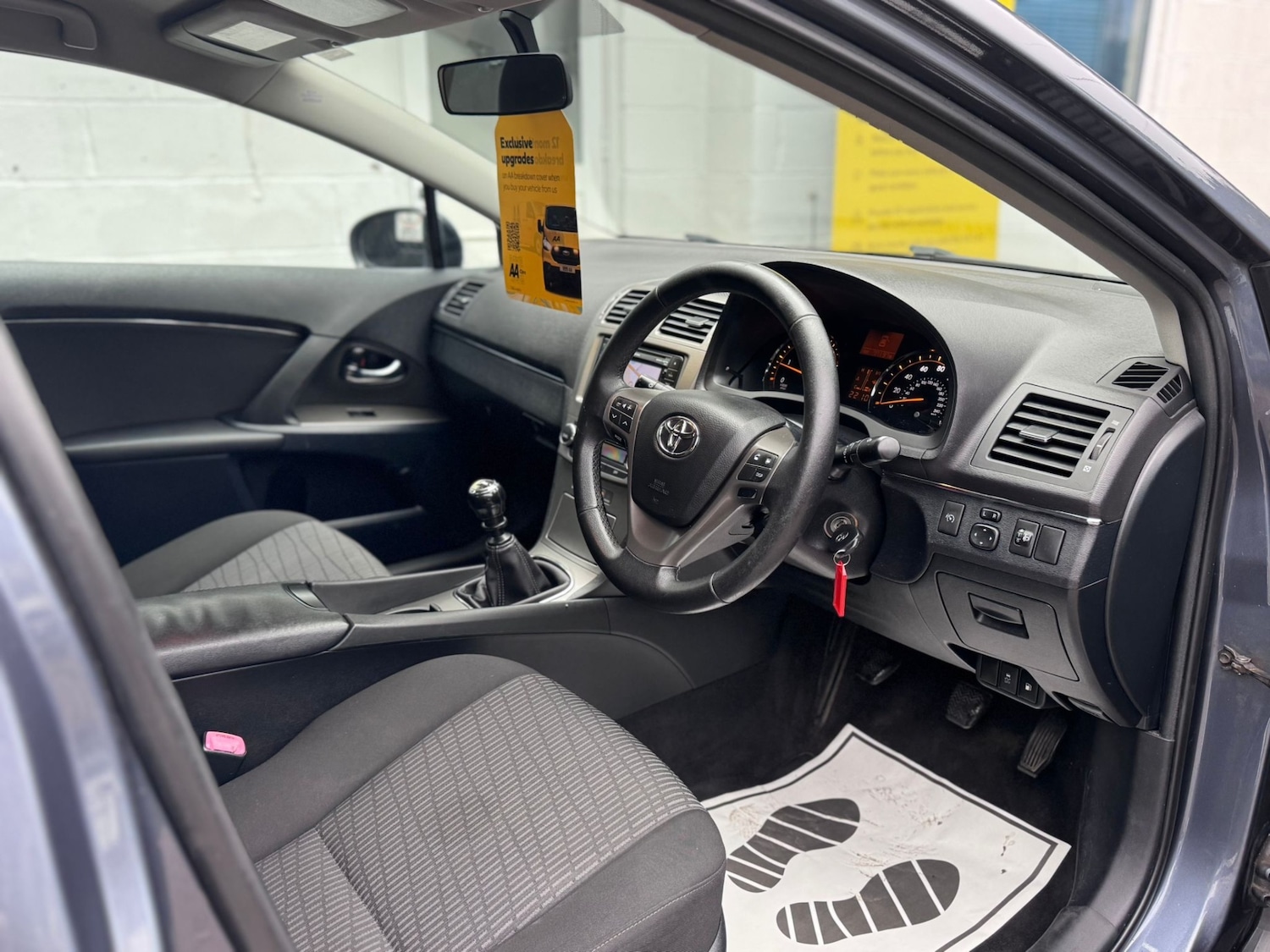 Used Toyota Avensis 2011 for sale - 76591676: Photo 15