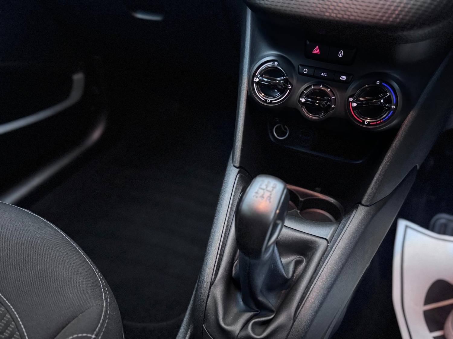 Used Peugeot 208 2016 for sale - 76595543: Photo 15