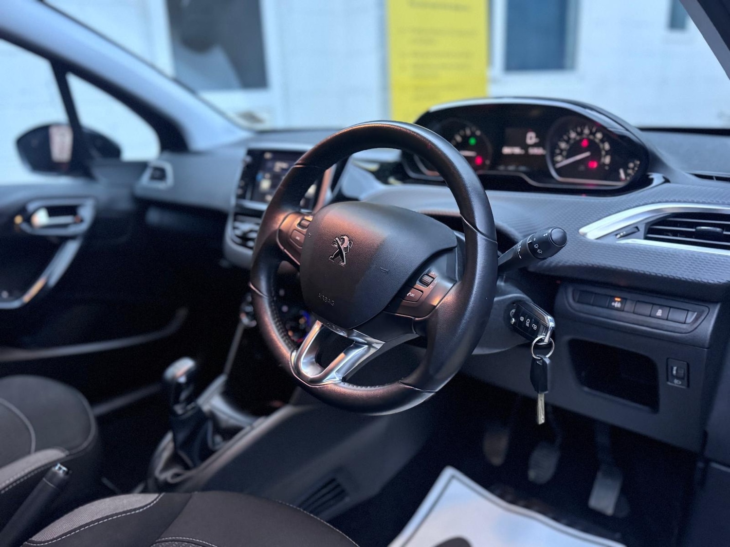 Used Peugeot 208 2016 for sale - 76595543: Photo 16