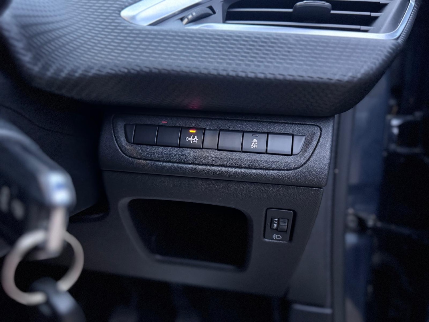 Used Peugeot 208 2016 for sale - 76595543: Photo 17