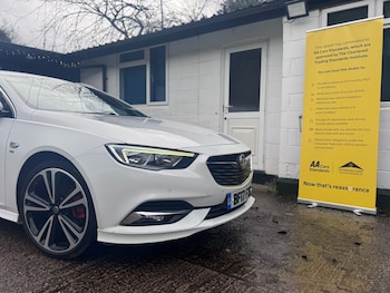 Used Vauxhall Insignia 2017 for sale - 76751715: Photo