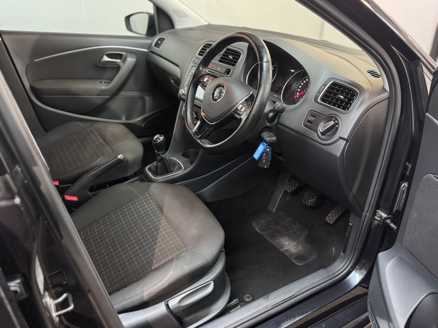 Used Volkswagen Polo 2014 for sale - 78099792: Photo 19