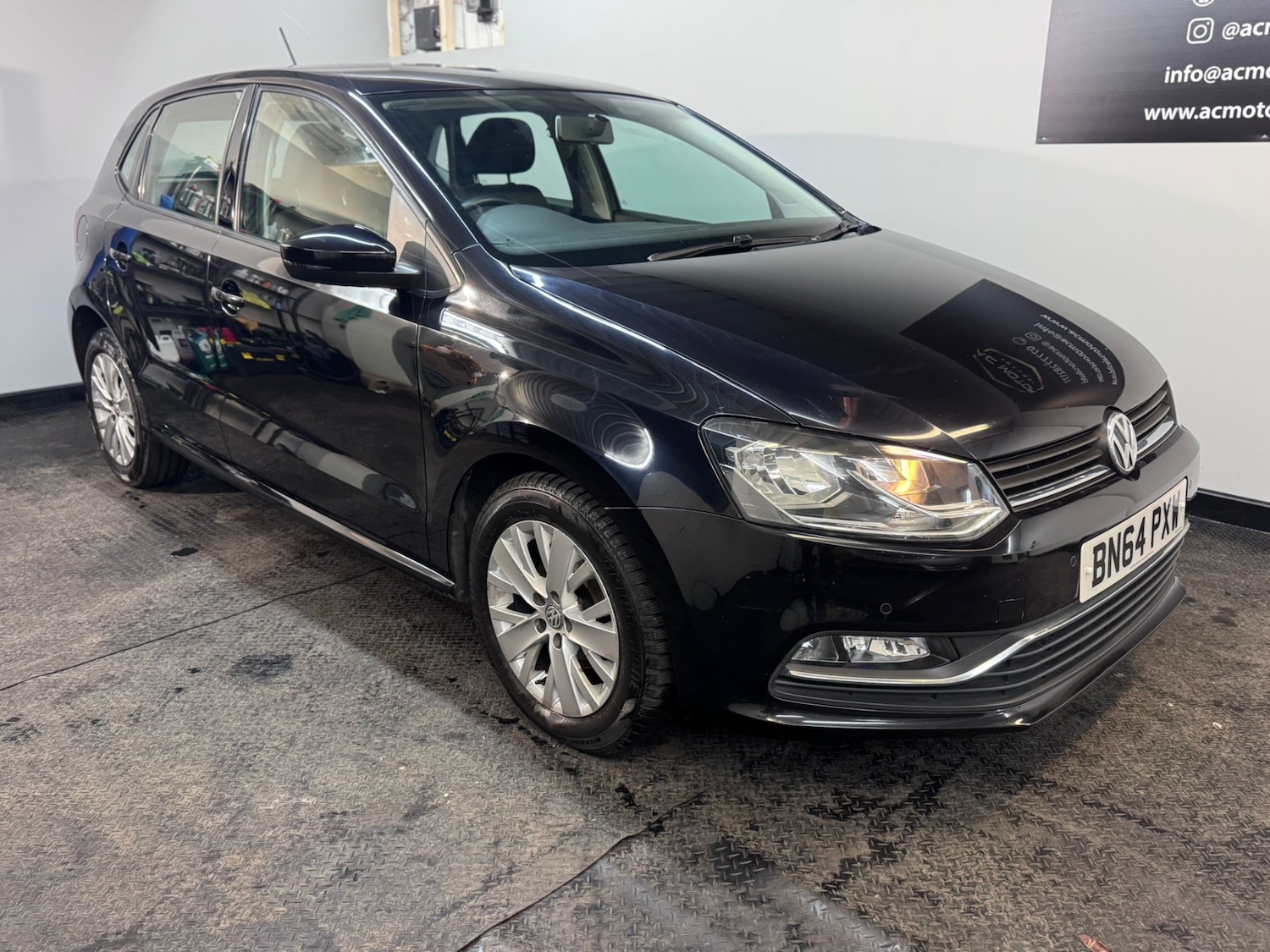 Used Volkswagen Polo 2014 for sale - 78099792: Photo 3