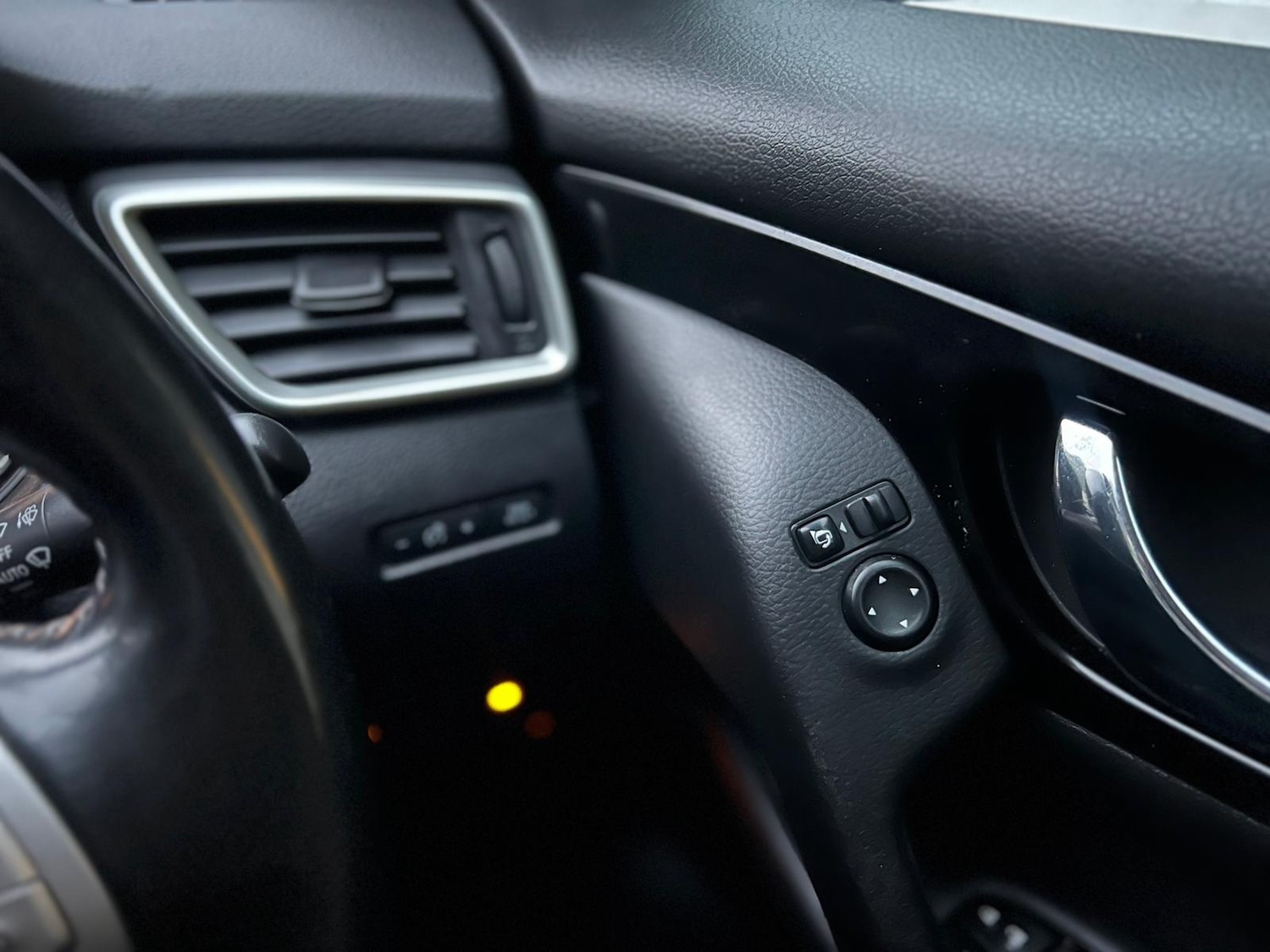 Used Nissan Qashqai 2014 for sale - 76720136: Photo 18