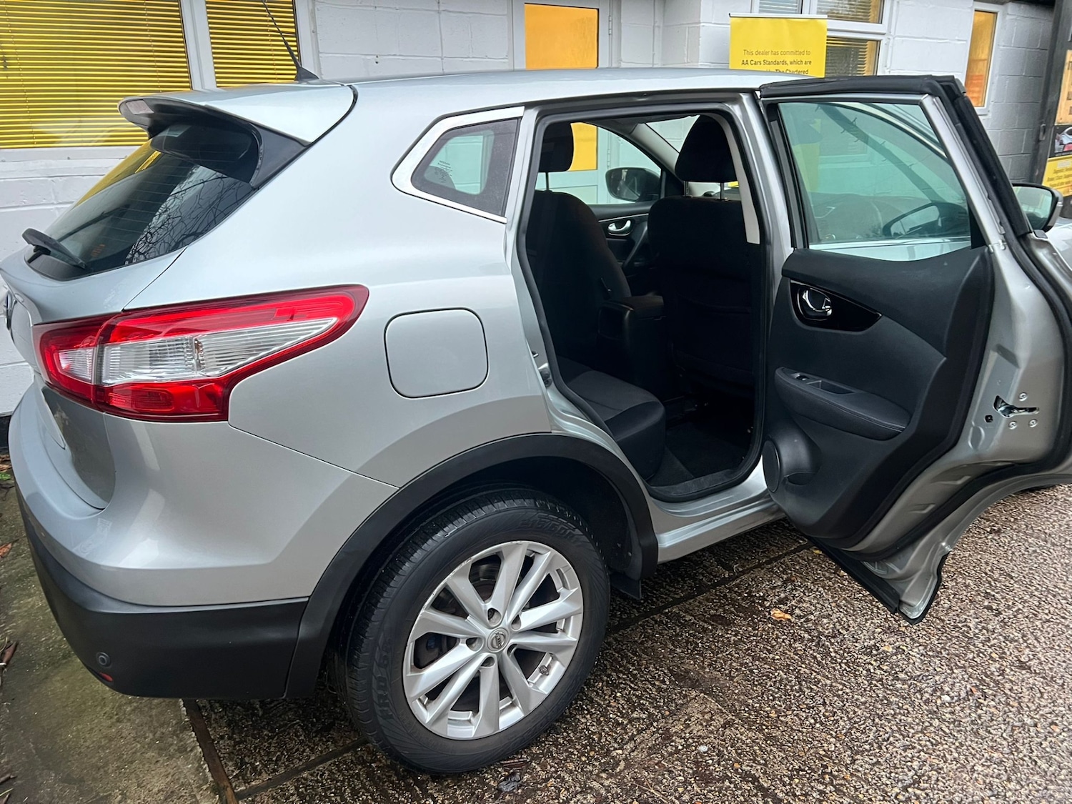 Used Nissan Qashqai 2014 for sale - 76720136: Photo 5