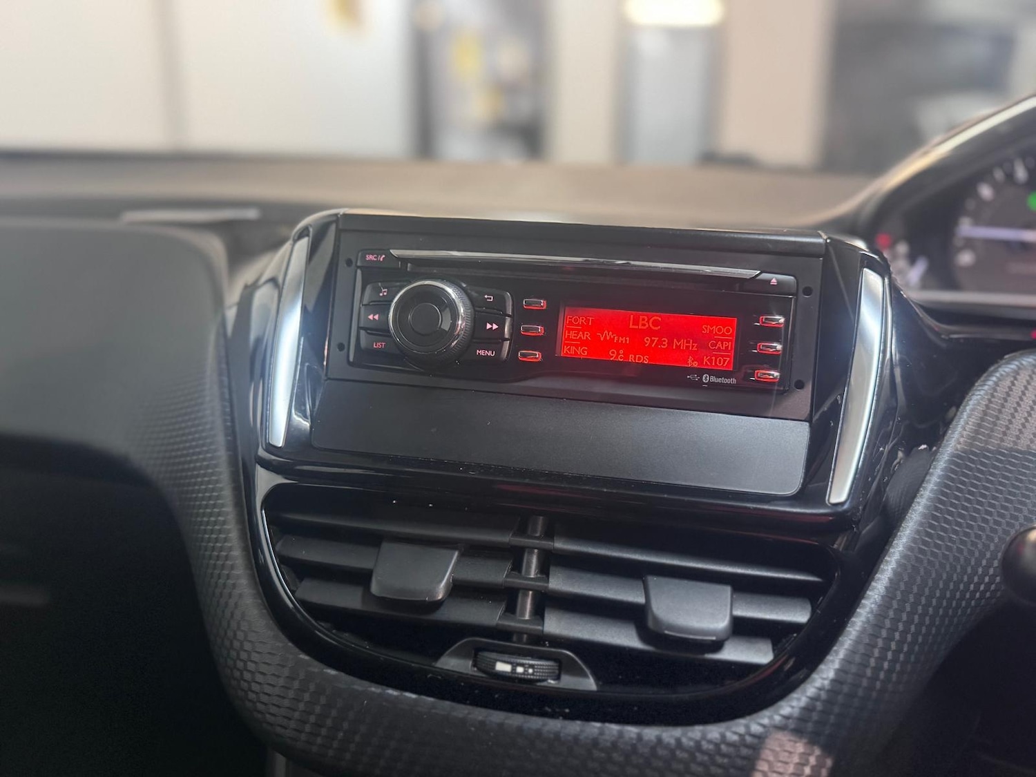 Used Peugeot 208 2016 for sale - 77319924: Photo 17