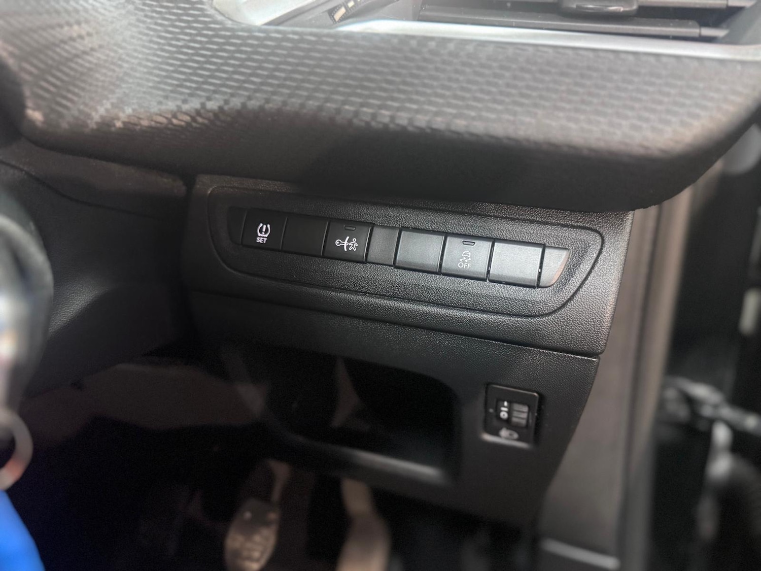 Used Peugeot 208 2016 for sale - 77319924: Photo 19