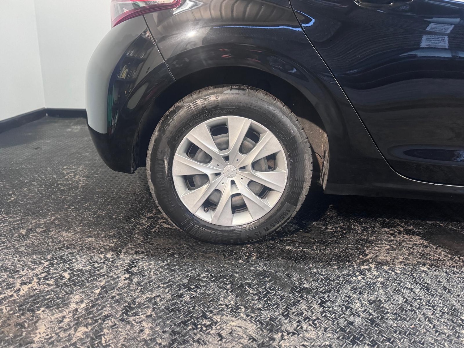 Used Peugeot 208 2016 for sale - 77319924: Photo 4