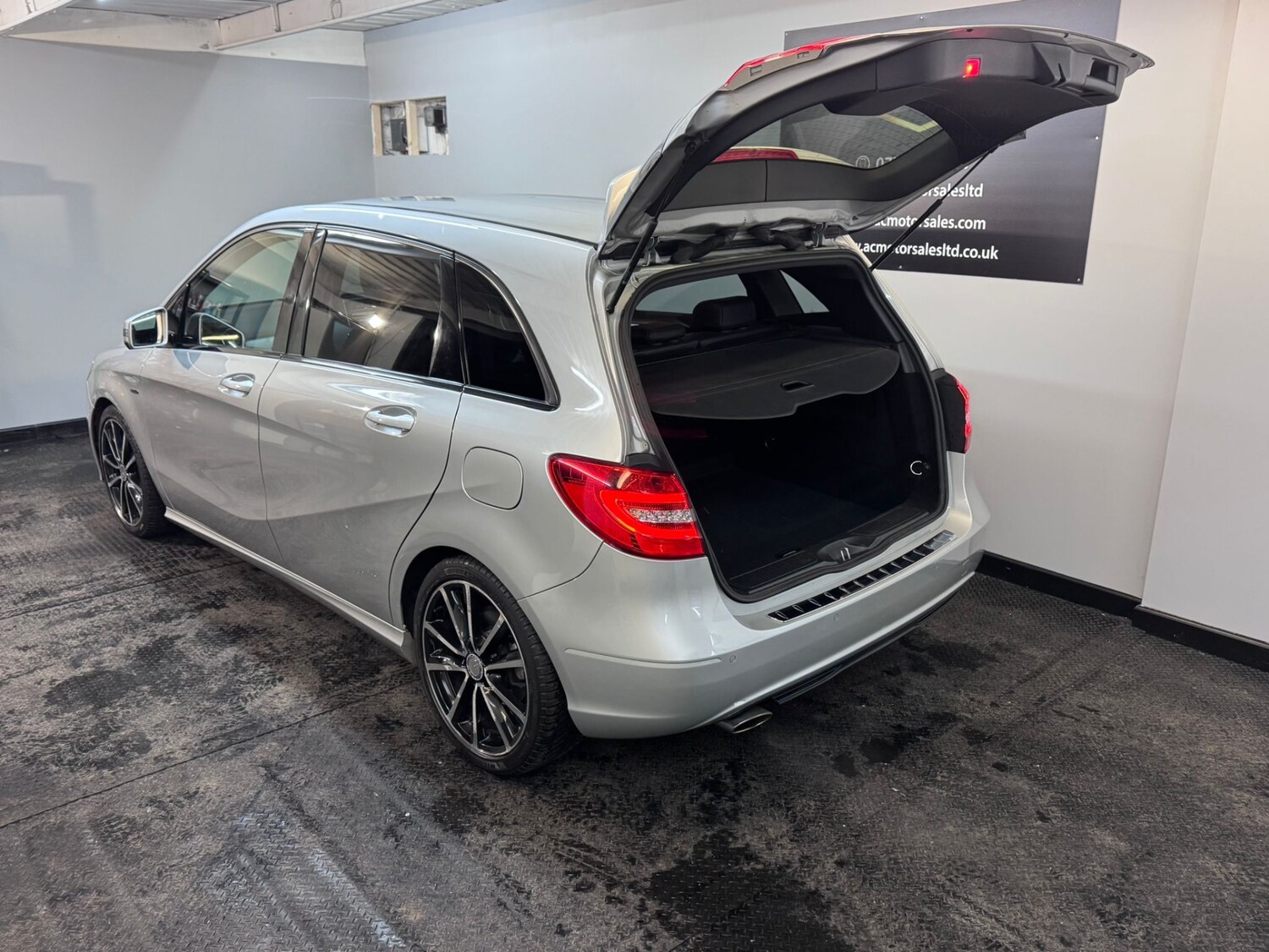 Used Mercedes-Benz B Class 2012 for sale - 78028768: Photo 19