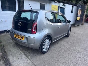 Used Volkswagen up! 2013 for sale - 76187337: Photo 4