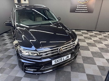 Used Volkswagen Tiguan 2019 for sale - 79121230: Photo