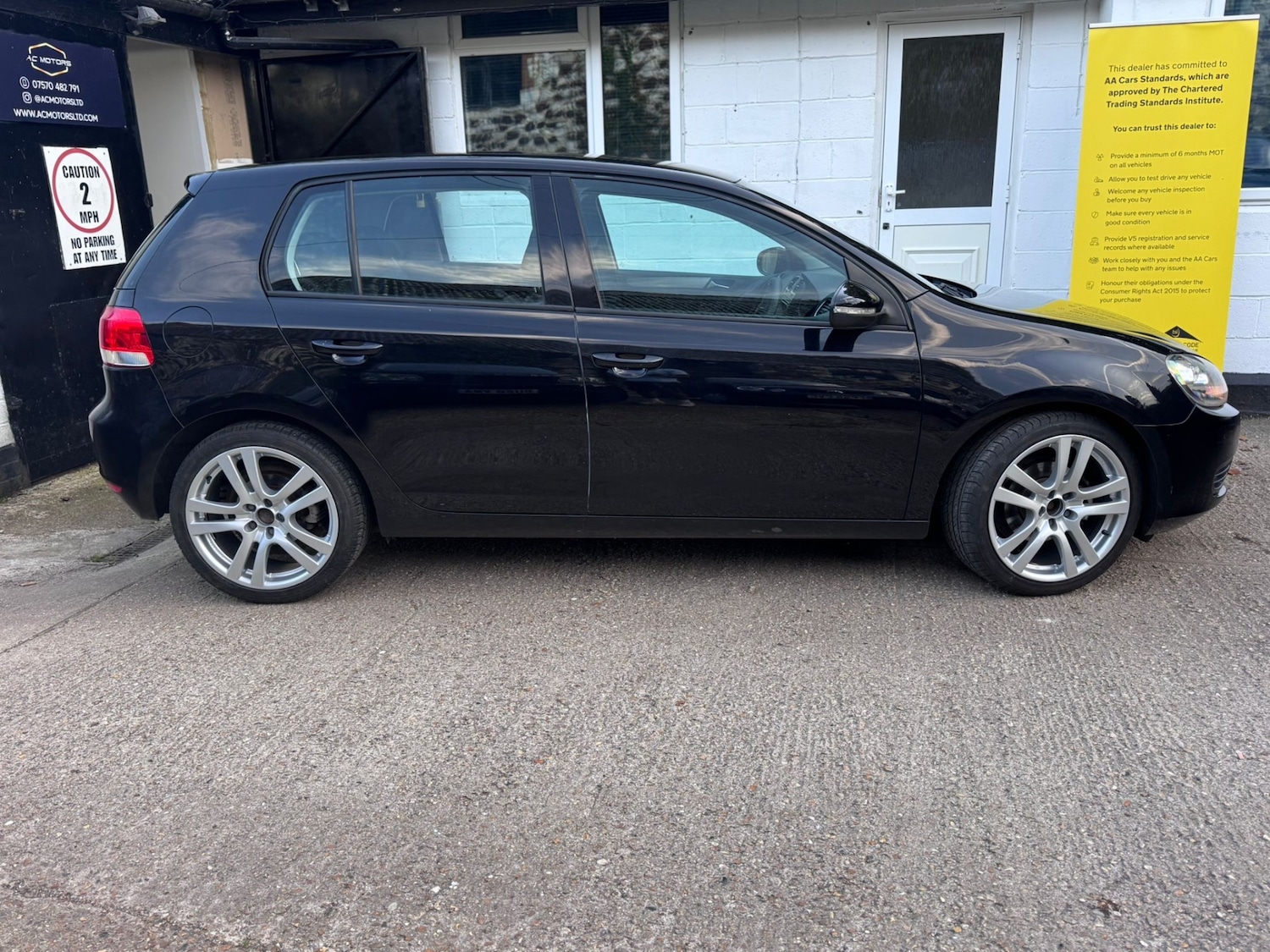 Used Volkswagen Golf 2011 for sale - 76018051: Photo 4