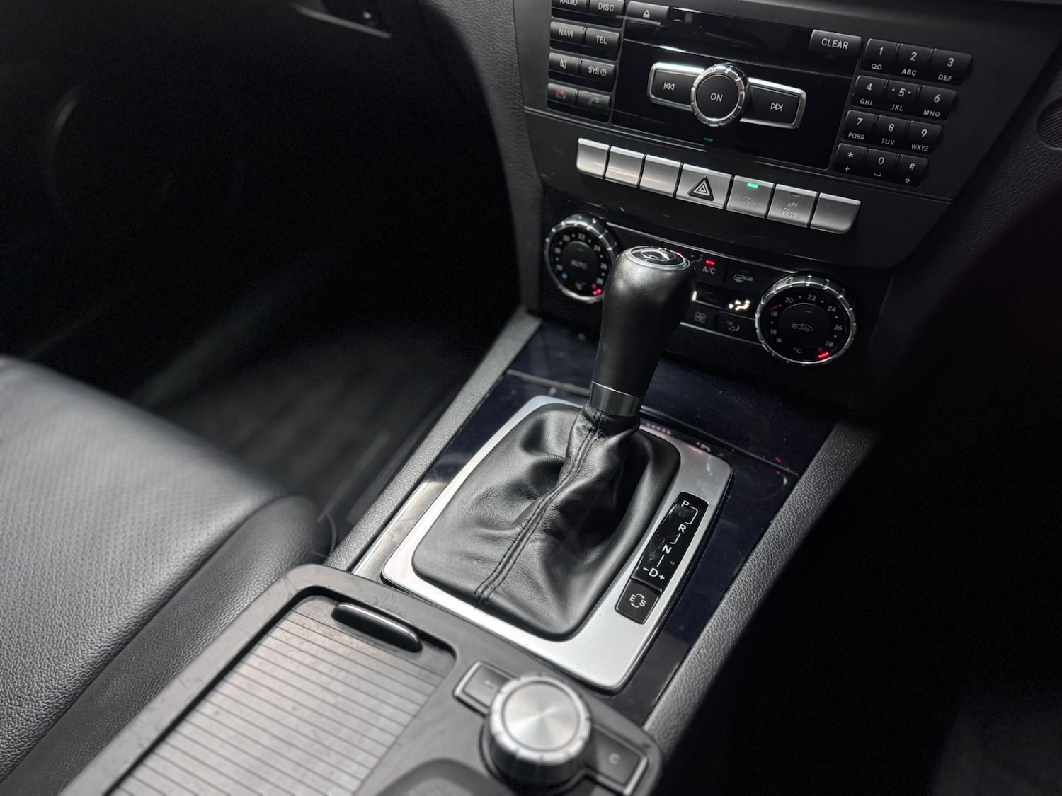 Used Mercedes-Benz C Class 2012 for sale - 77399280: Photo 21