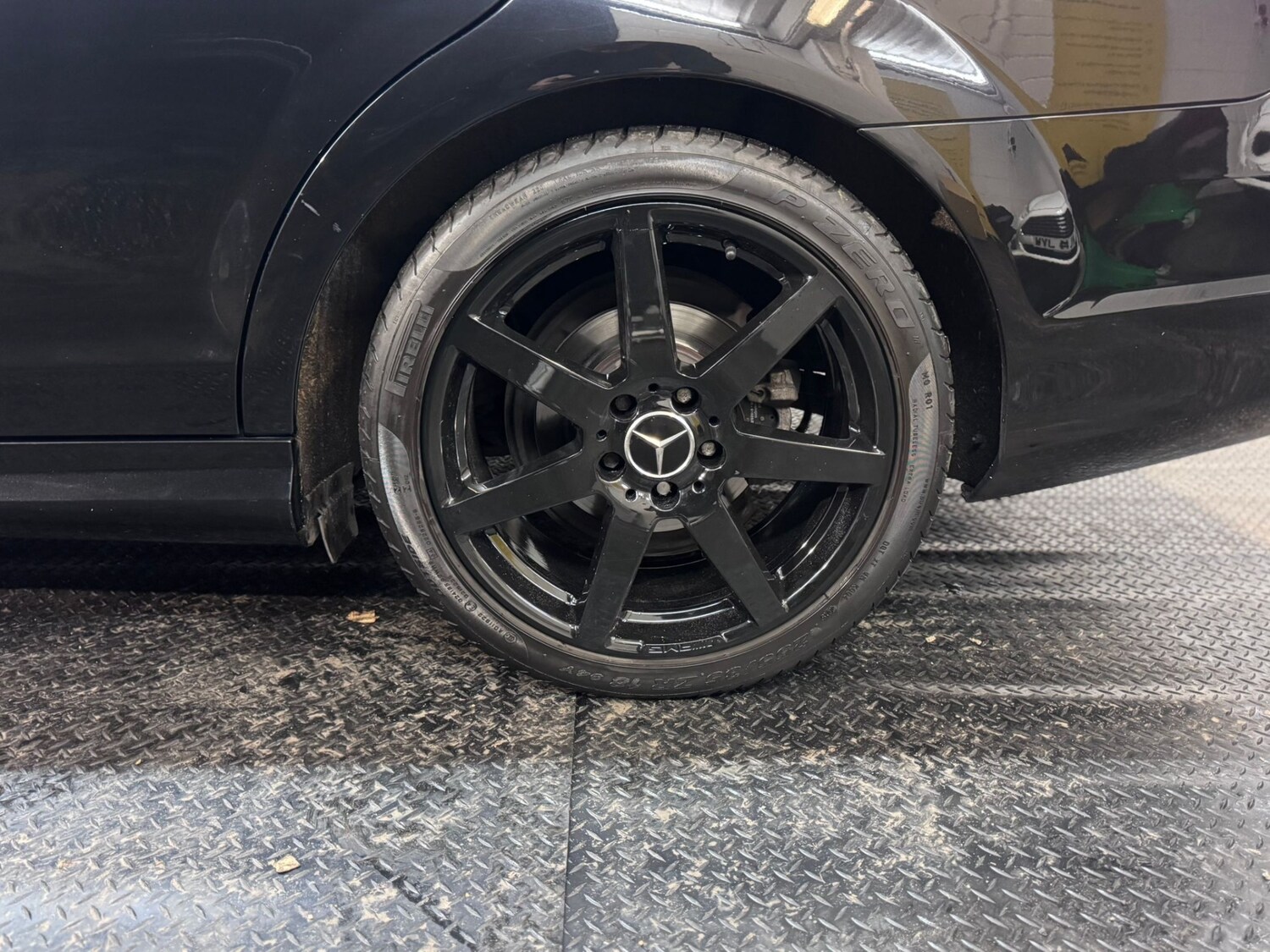 Used Mercedes-Benz C Class 2012 for sale - 77399280: Photo 8