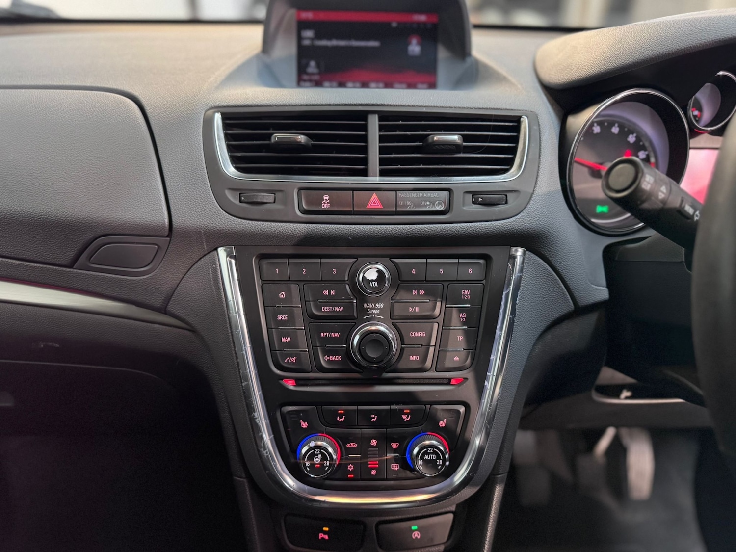 Used Vauxhall Mokka 2015 for sale - 77851685: Photo 15