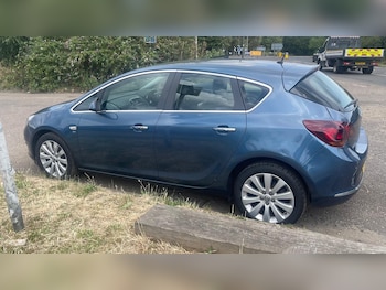Used Vauxhall Astra 2013 for sale - 75325929: Photo