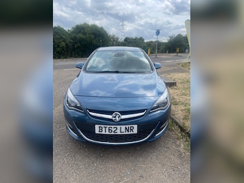 Used Vauxhall Astra 2013 for sale - 75325929: Photo