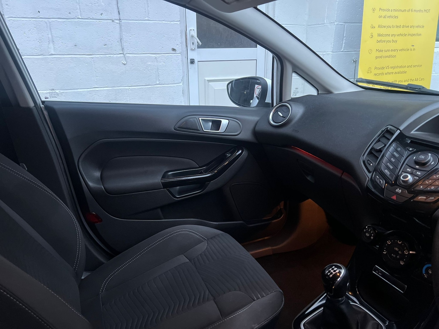 Used Ford Fiesta 2014 for sale - 76921981: Photo 16